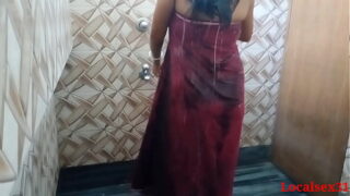 Desi Wife Fucking Hardly In A Bathroom with Oral Sex By Husband Video