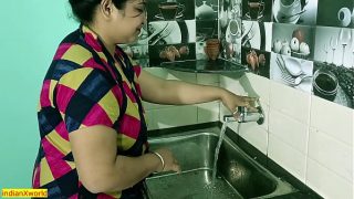 Indian Bihari sexy girlfriend amateur fucking by bf in kitchen sex video Video