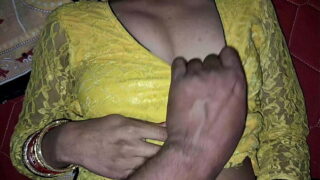 Indian Desi Wife Cheating Husband and Fucking Pussy By Lover Video