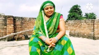 Indian Marathi Village very hot woman fuking pussy by boss Video