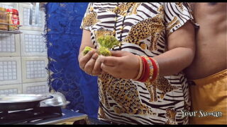 Indian Mumbai Horny Boyfriend Fucking Wet Pussy Gf in The Kitchen Video