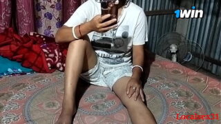 Indian Telugu Bhabi fucking hard pussy in bedroom with dewar Video