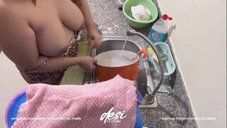 Mallu Aunty enjoy hard anal fuck in kitchen With Husband Video