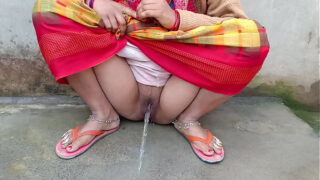 Punjabi Indian Sexy Wife Pussy Fucked Hard In Outside House Video